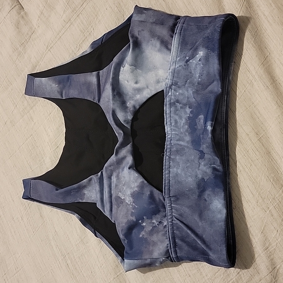 ECHT Apparel High Neck Sports Bra - Picture 3 of 4